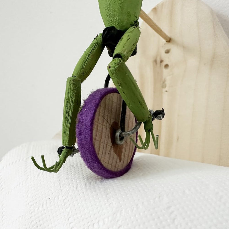 Porte-papier toilette en forme de vélo grenouille