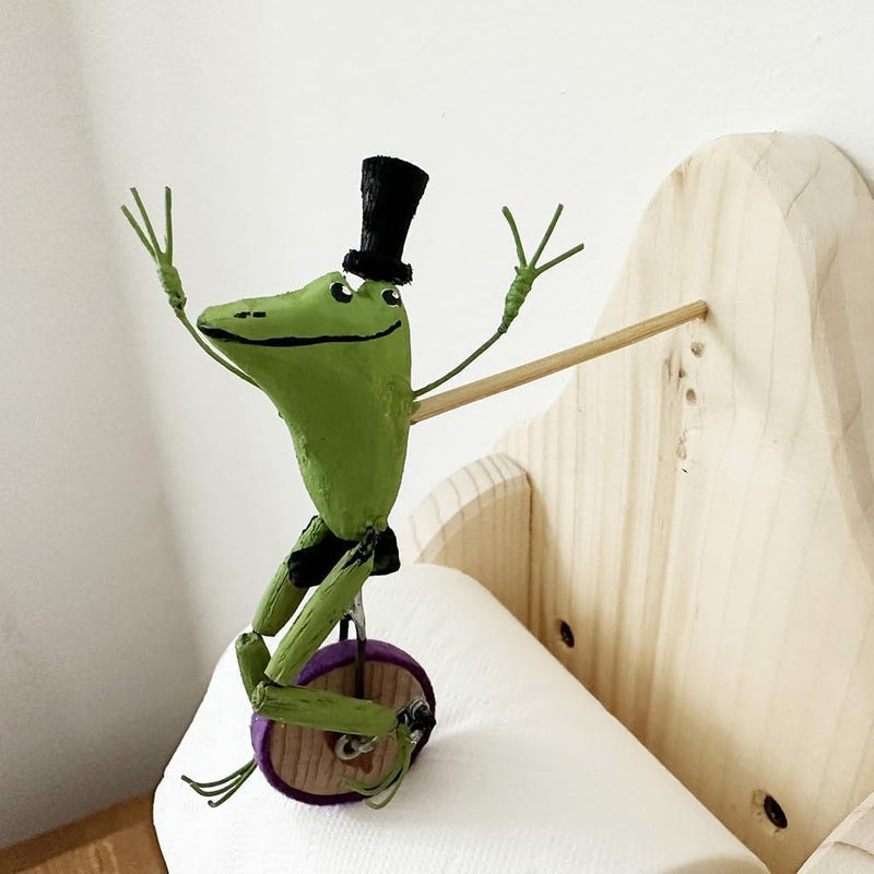 Porte-papier toilette en forme de vélo grenouille